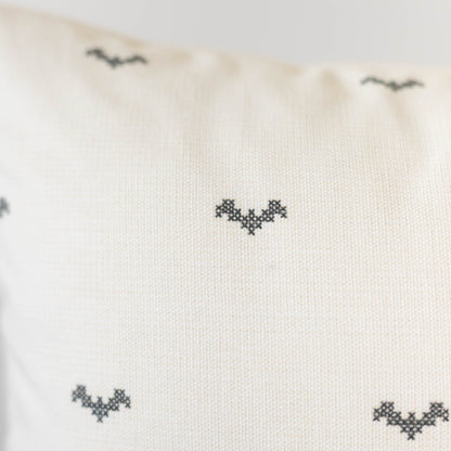 Batstitch - 18" | 20" | 22" | 12x20"