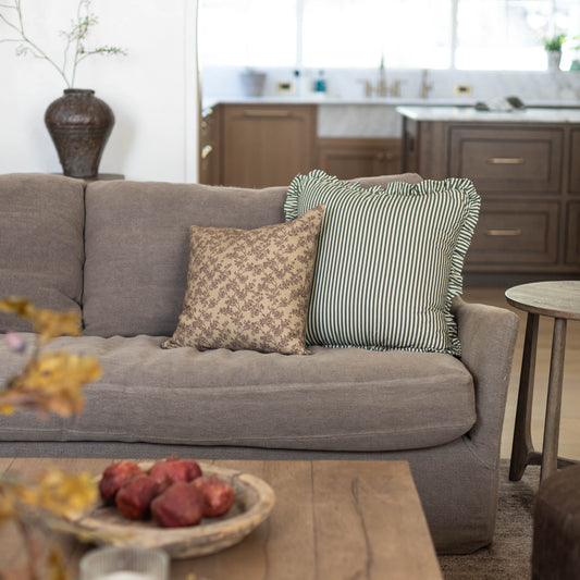 Willow Ruffle - 18" | 22" | 26" | 12x20" | 12x40"