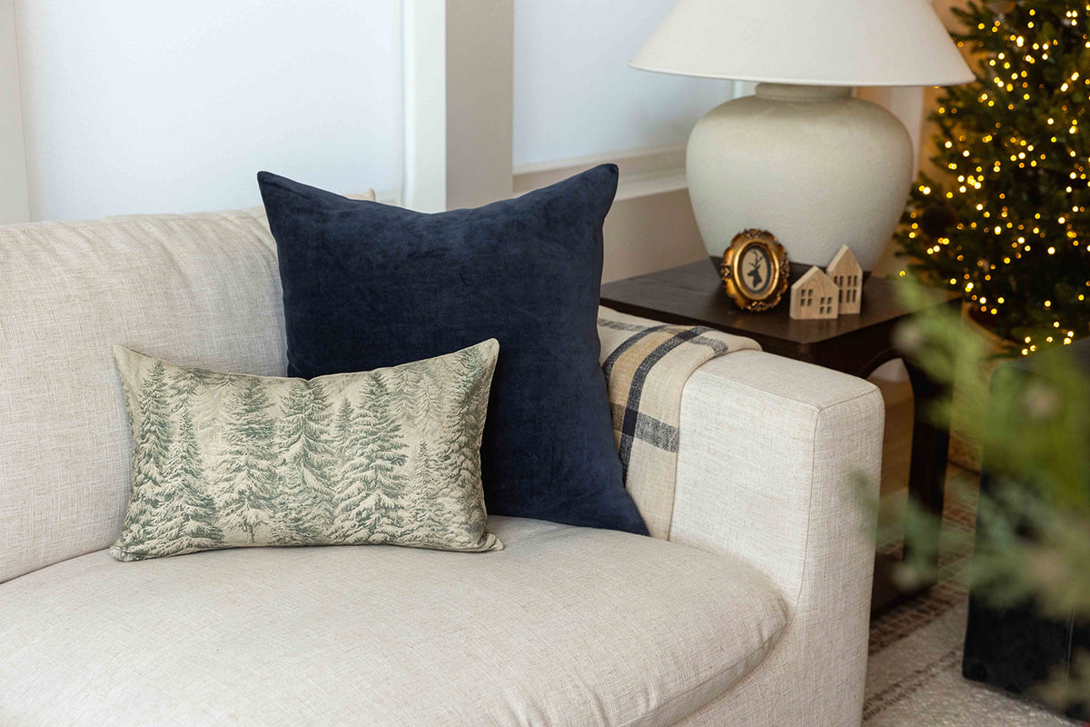 Midnight Navy Velvet - 18" | 22"