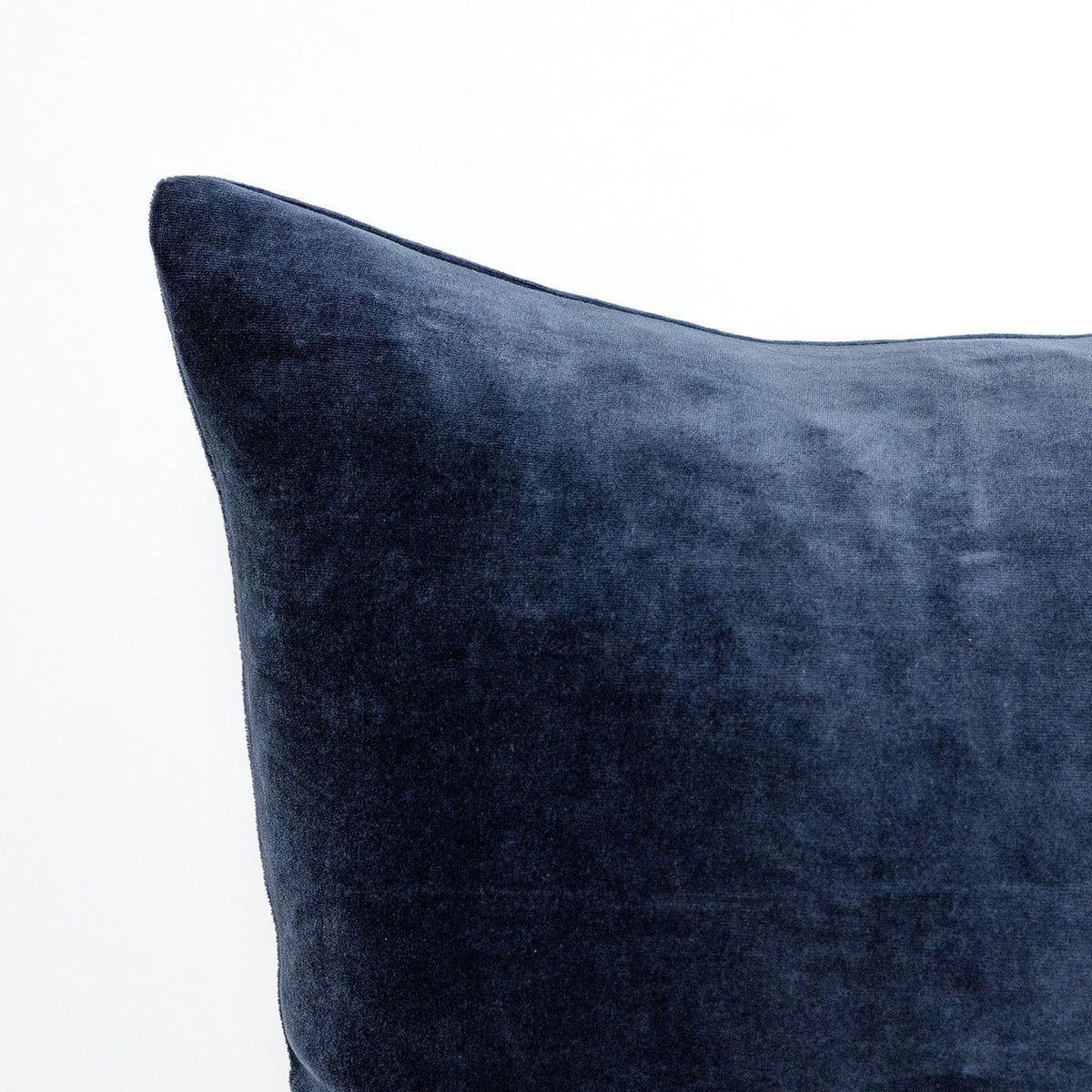 Midnight Navy Velvet - 18" | 22"