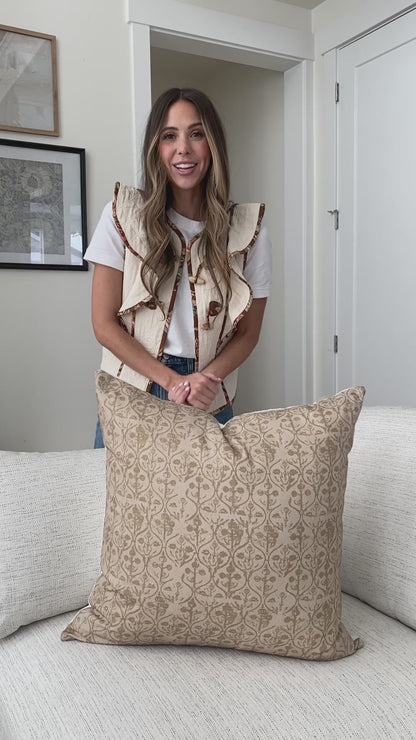 Hourglass Floral Pillow Cover -  22"